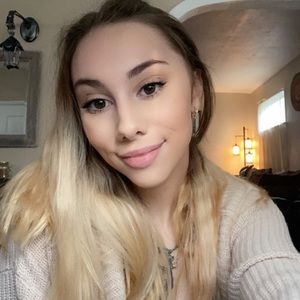 Meet your Posher, Kay